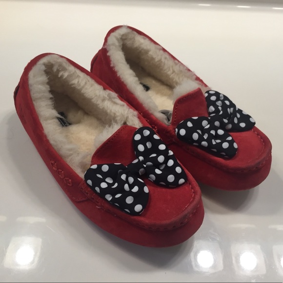 UGG Shoes - Ugg Disney slippers